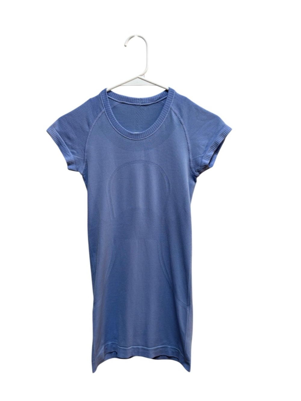 lululemon athletica Periwinkle Short Sleeve Tee